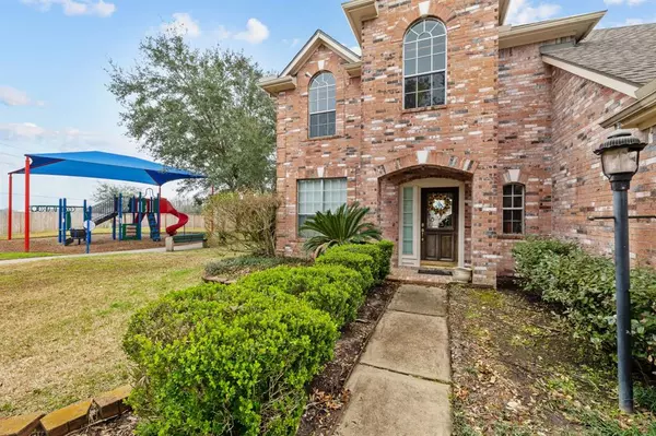 3838 Paigewood DR, Pearland, TX 77584