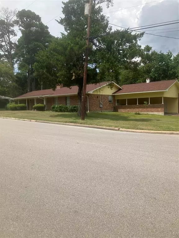 Huntsville, TX 77320,1904 18th