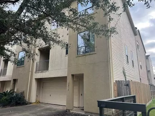 Houston, TX 77003,2816 Rusk ST