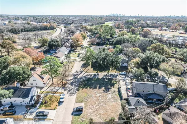 Houston, TX 77091,4902 Oak Shadows DR