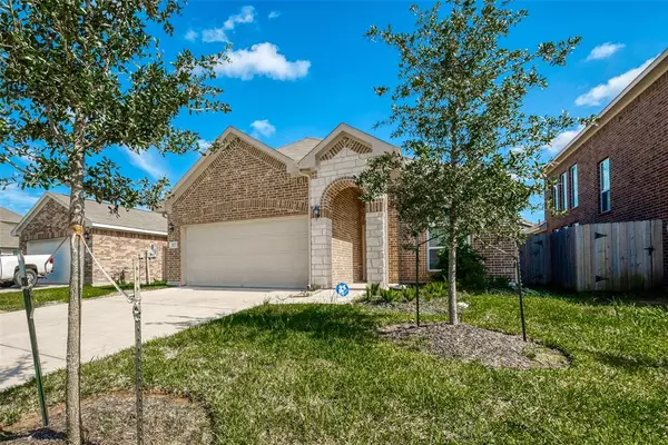 Angleton, TX 77515,102 Kelly ST