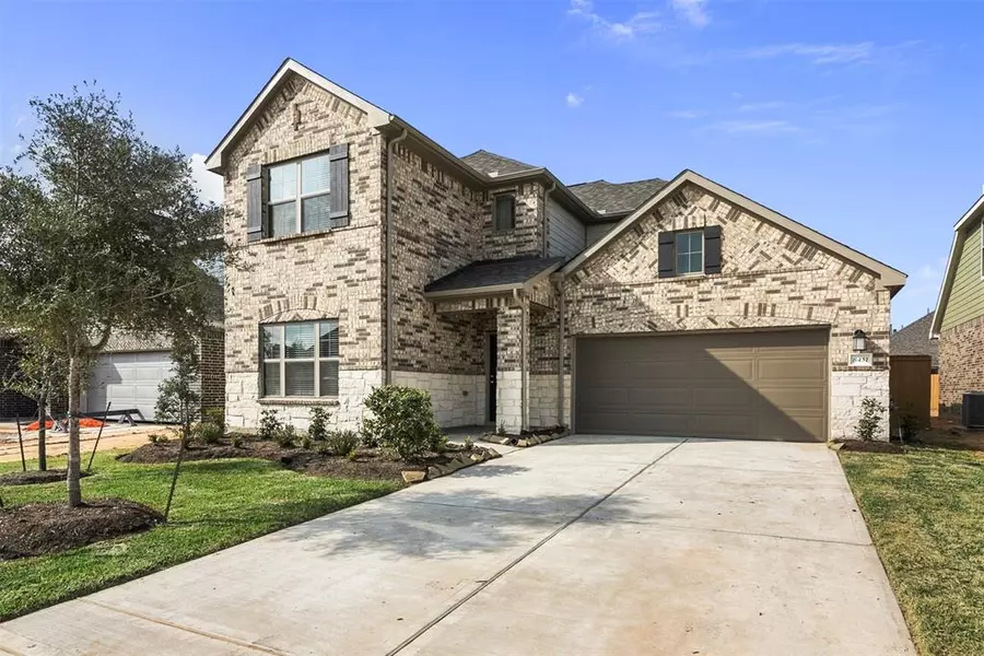 8451 Jetty Glen DR, Cypress, TX 77433