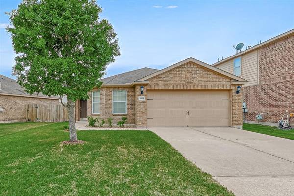 9814 Onyx Trail DR, Rosharon, TX 77583