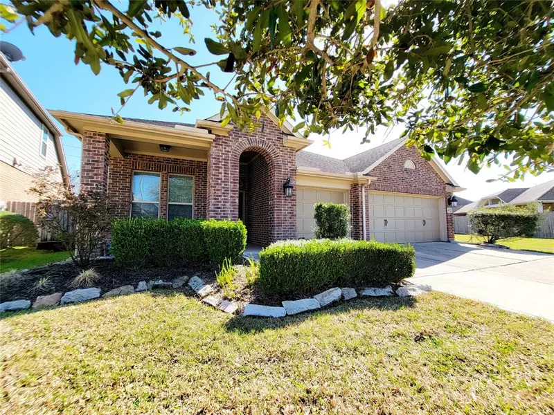 40 Fountain Bend LN, Richmond, TX 77406