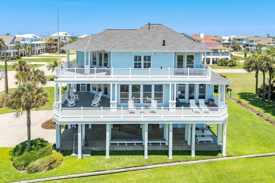 4207 Turks PT, Galveston, TX 77554