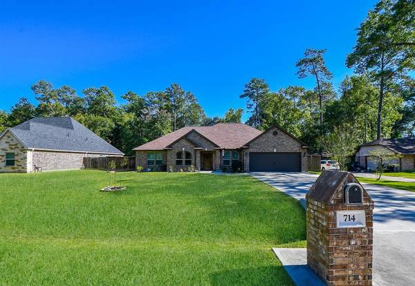 714 Parthenon PL, New Caney, TX 77357