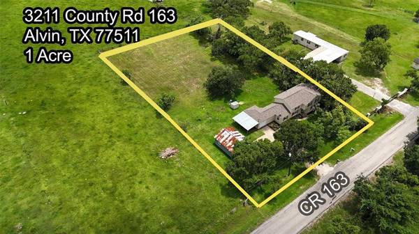 3211 County Road 163, Alvin, TX 77511