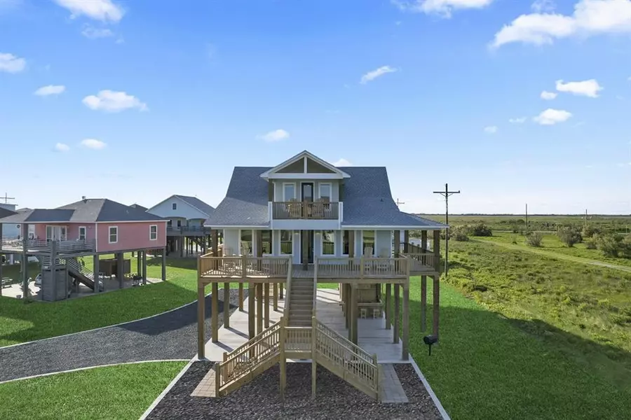 3551 Elm Grove, Crystal Beach, TX 77650