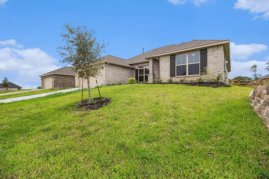 4329 Leslies Way, Dickinson, TX 77539