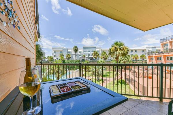 9520 Seawall Blvd #135, Galveston, TX 77554