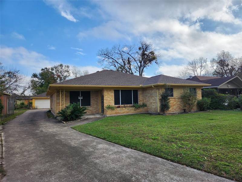 4446 Busiek ST, Houston, TX 77022