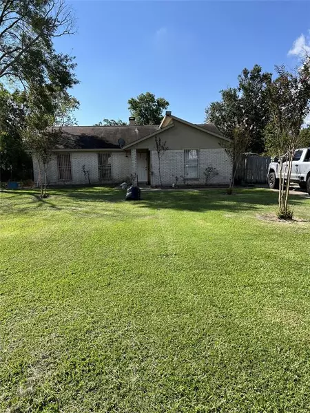 111 Foster ST, Baytown, TX 77520