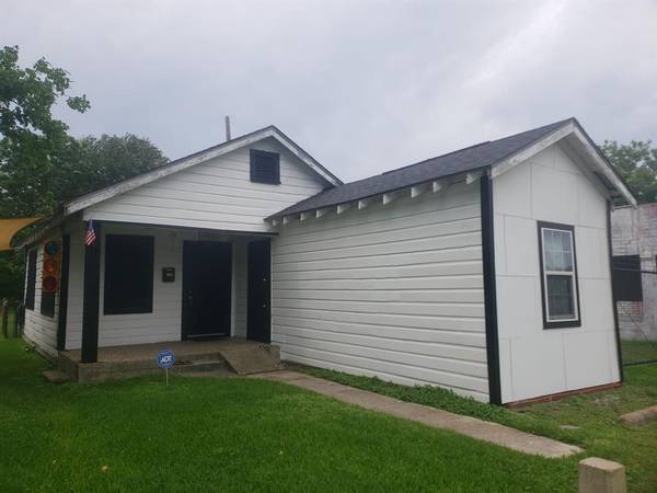 315 1st AVE N, Texas City, TX 77590