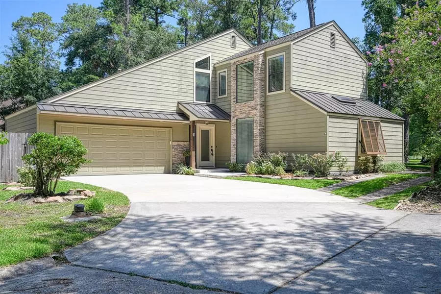 5 Berrypick LN, The Woodlands, TX 77380