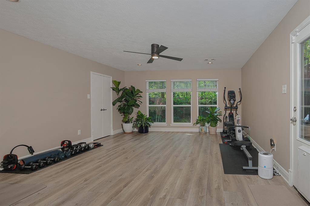 The Woodlands, TX 77381,16 W Lance Leaf RD