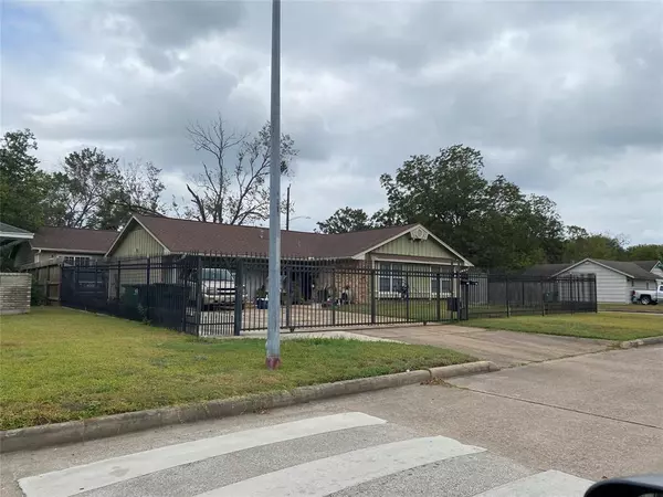 Houston, TX 77091,502 W Sunnyside ST