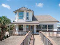 135 Driftwood RD, Freeport, TX 77541