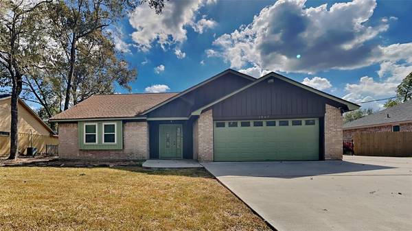 1907 White Feather TRL, Crosby, TX 77532