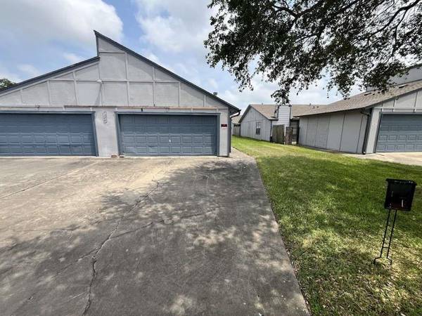 7206 Elwood CT #A4, Corpus Christi, TX 78413