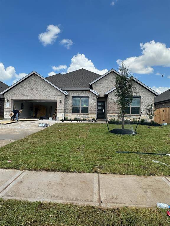 725 Westwood DR, League City, TX 77573