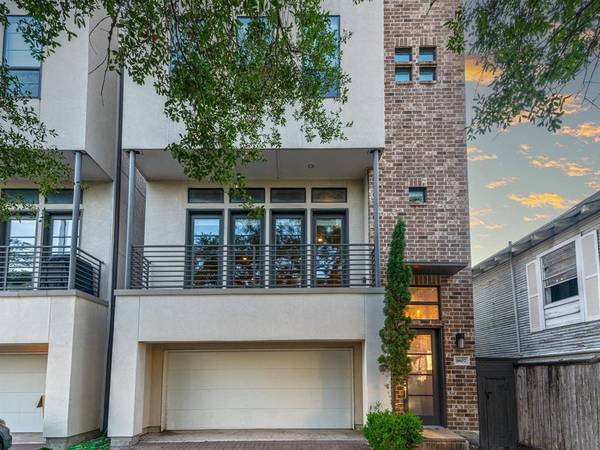 1807 Silver ST, Houston, TX 77007