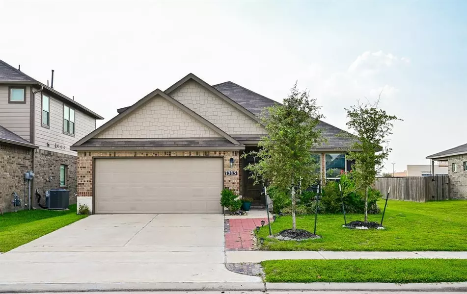 7303 Cypress Pin Oak DR, Cypress, TX 77433