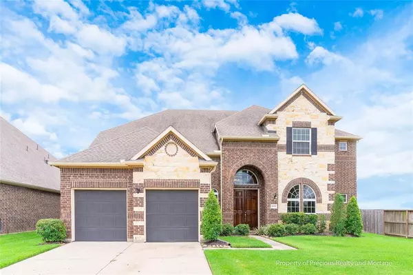 6019 Green Meadows LN, Katy, TX 77493