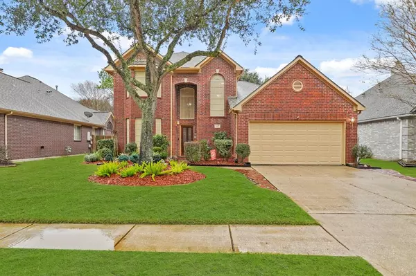 6408 E Bending Oaks Lane LN, Pearland, TX 77584