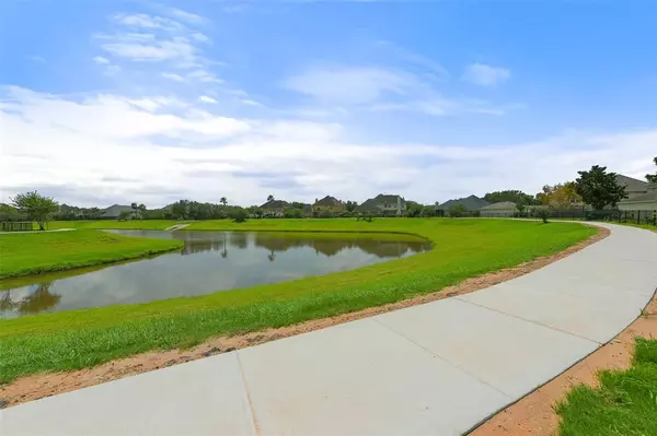 Friendswood, TX 77546,713 Falcon Lake DR