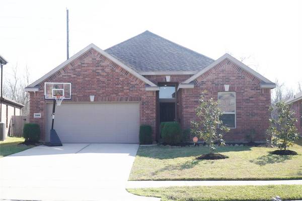 3308 Regal Park LN, Pearland, TX 77584