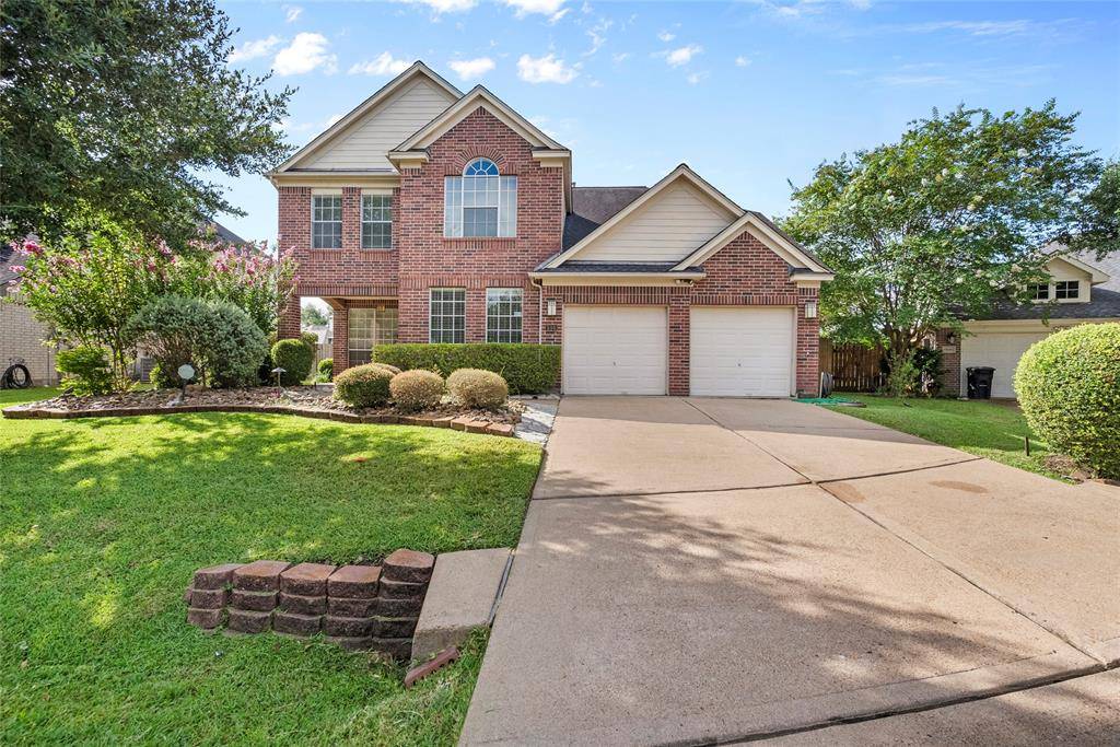 510 Crestwater Court, Houston, TX 77082