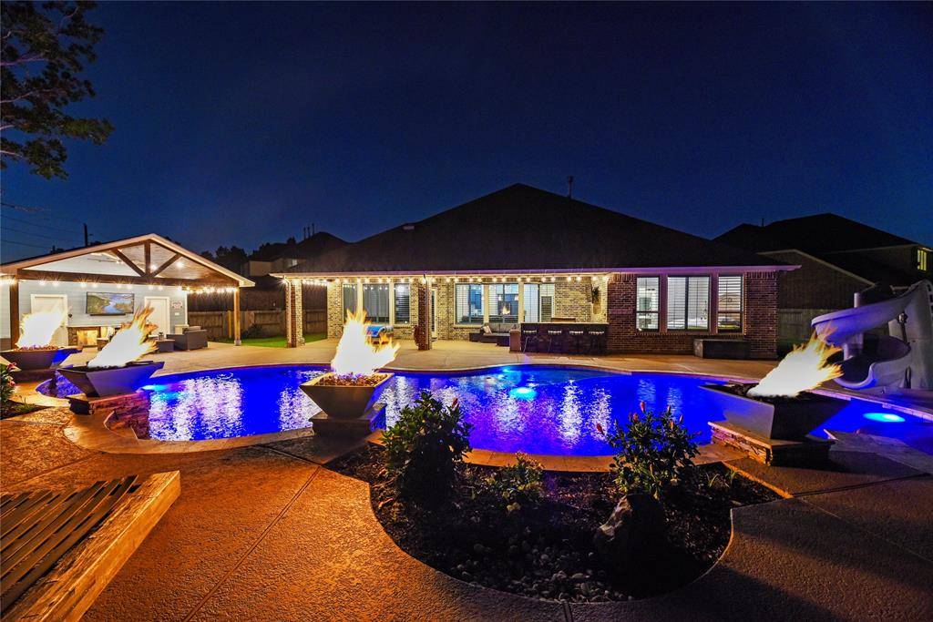 19606 Lone Tupelo CT, Cypress, TX 77433