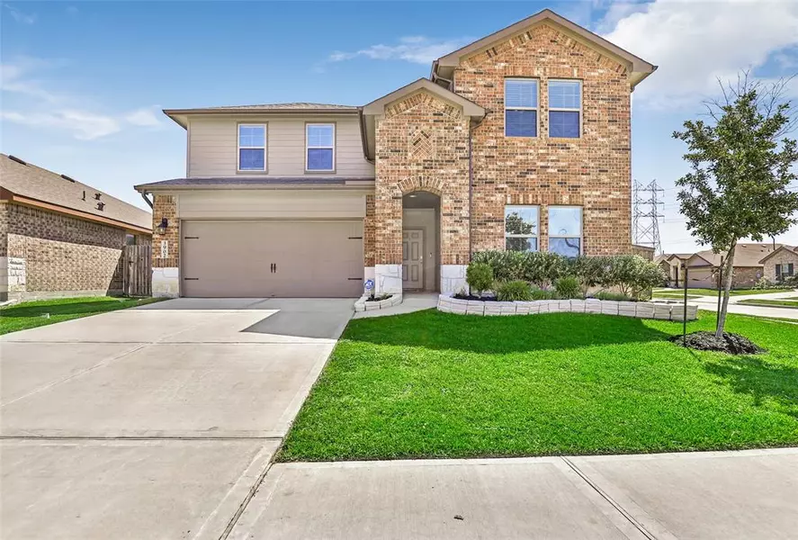 3902 Country Club DR, Baytown, TX 77521