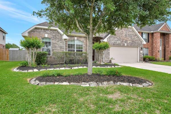 4329 Staghorn LN, Friendswood, TX 77546