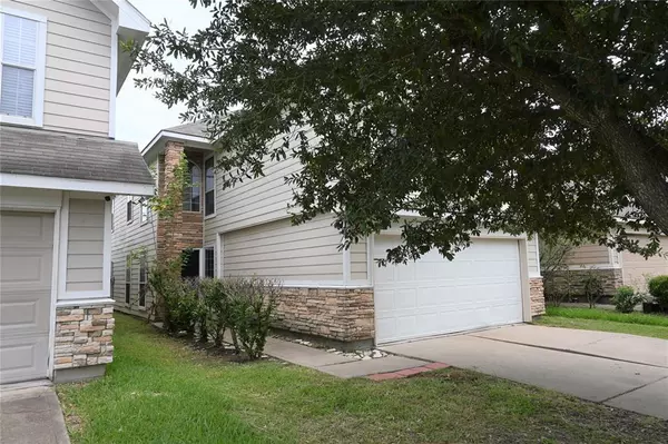 7827 Dairy View LN, Houston, TX 77072