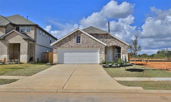 2947 Colonia Blossom LN, Pinehurst, TX 77362