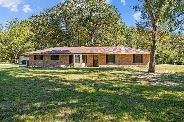 186 County Road 2304, Grapeland, TX 75844