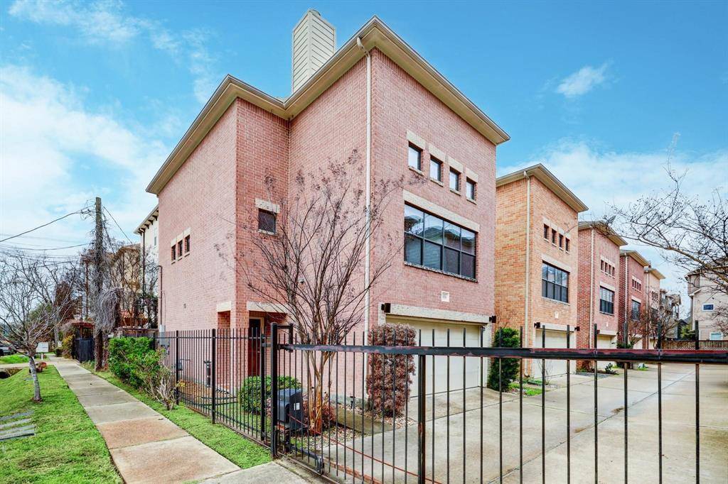 Houston, TX 77008,959 W 21st ST