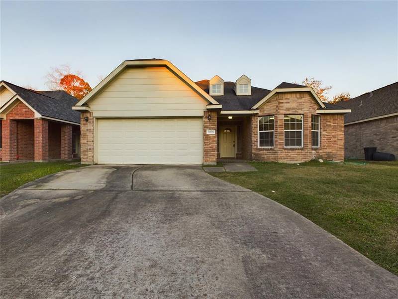 3806 Cary Creek DR, Baytown, TX 77521