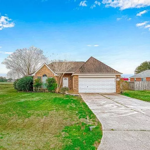 9110 Stephen ST, Needville, TX 77461