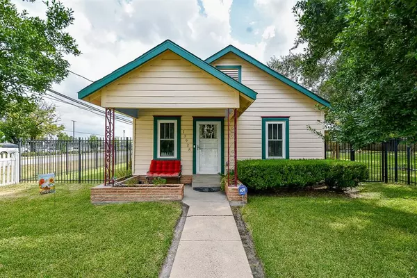 Houston, TX 77040,13928 Reo ST