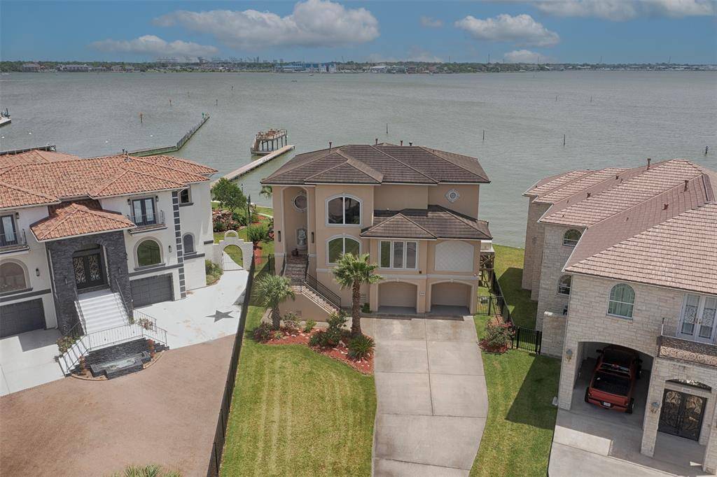 League City, TX 77565,2242 Marina WAY