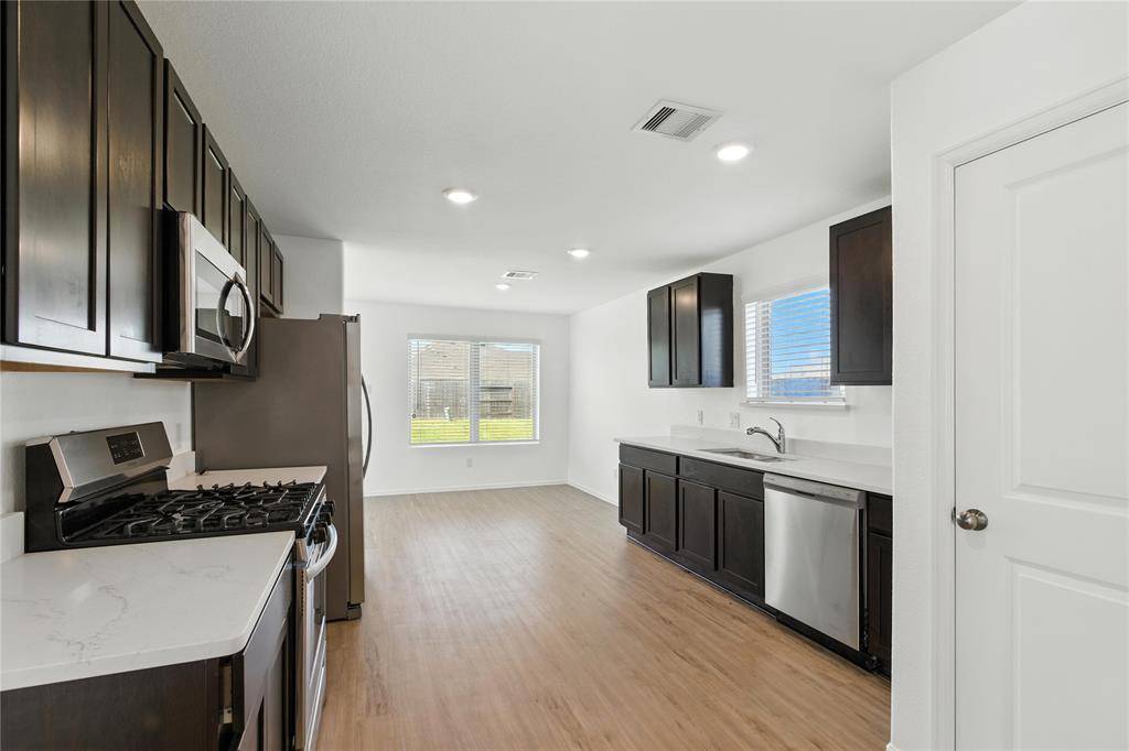 Rosharon, TX 77583,14407 Woodcott Warren WAY
