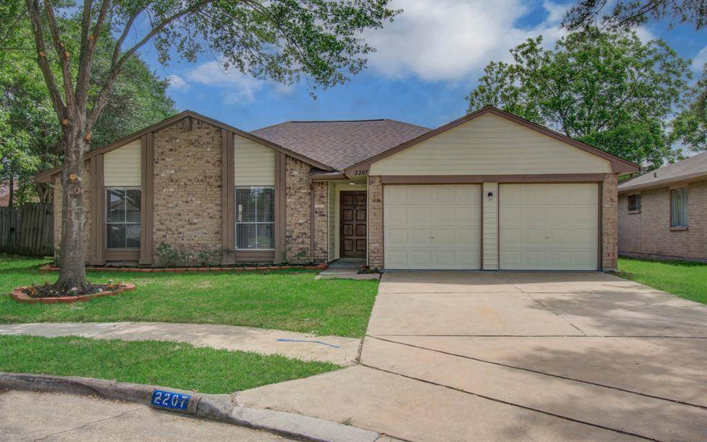 2207 S Ferrisburg CT, Sugar Land, TX 77478