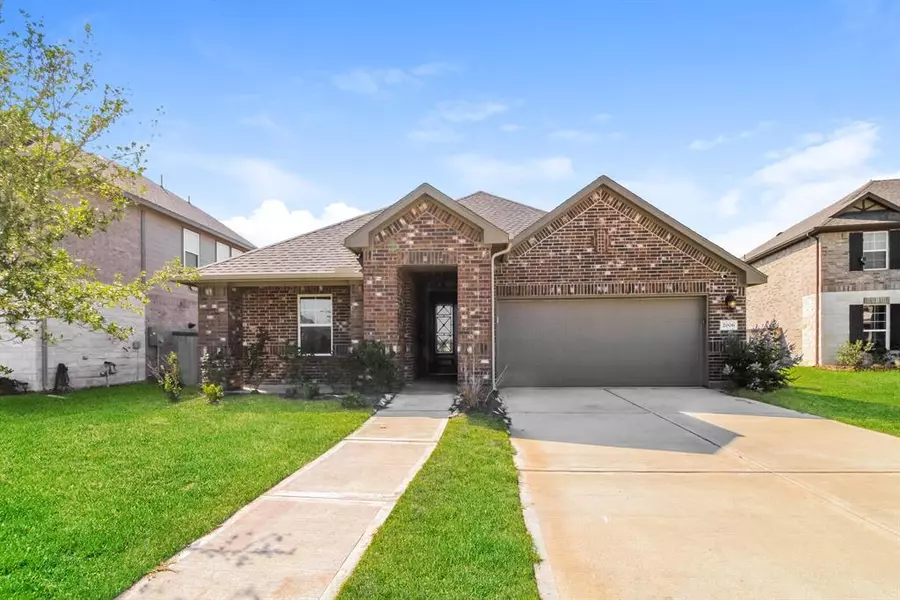 2006 Harrow Oak LN, Pearland, TX 77089