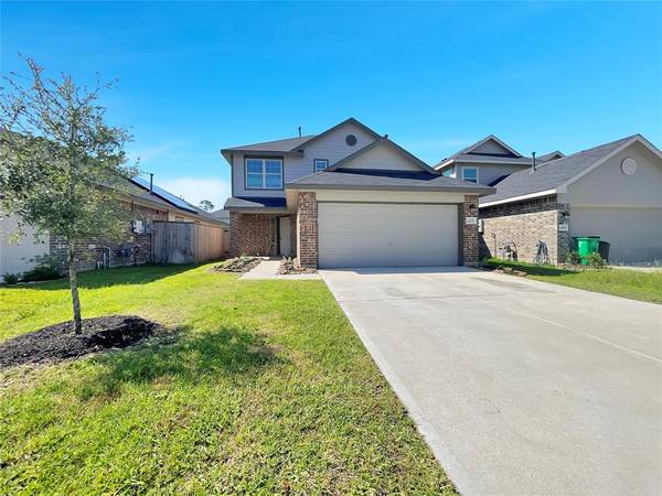 1215 Blue Hazel CT, Pinehurst, TX 77362