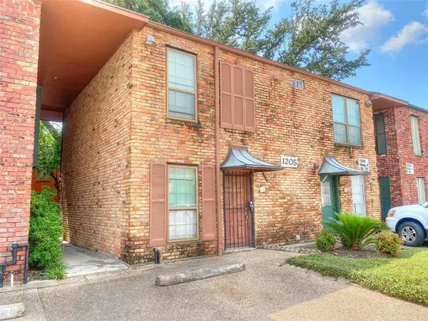 1205 Autrey ST #15, Houston, TX 77006