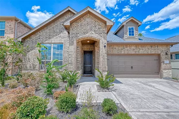 10005 Red Beadtree PL, Conroe, TX 77385