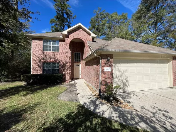 62 S Regan Mead CIR, The Woodlands, TX 77382