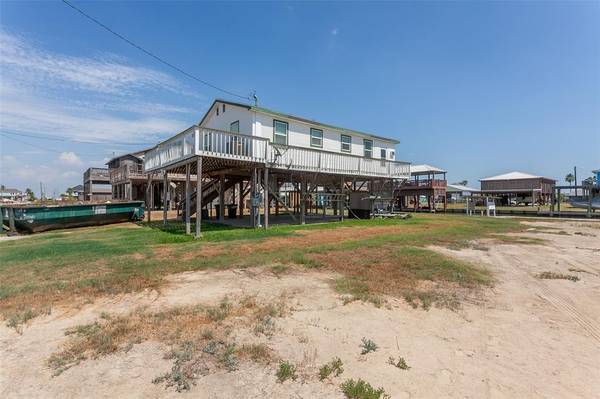 Crystal Beach, TX 77650,1106 Chapmans PT